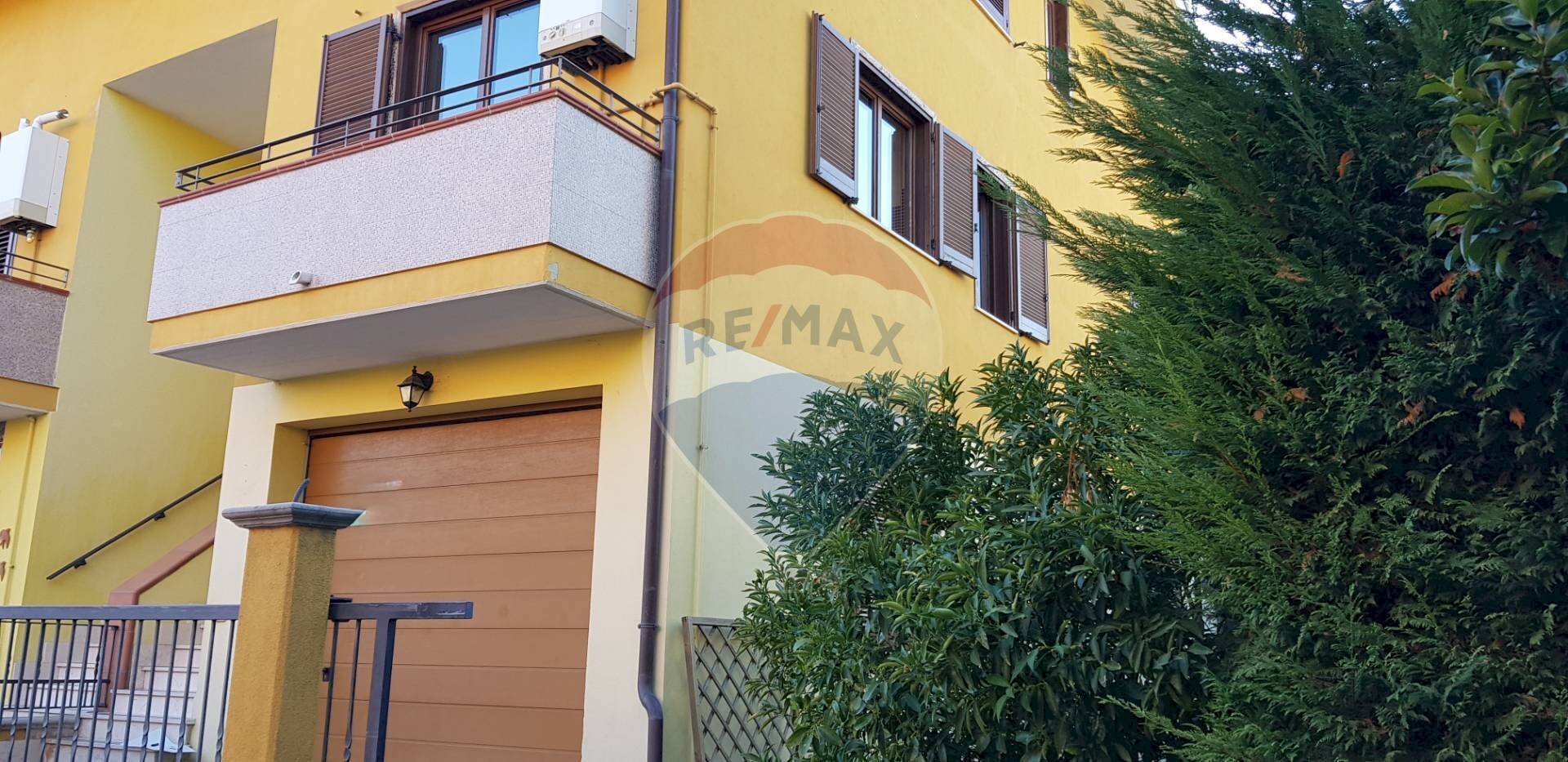 Edificio all\'aperto - Villa a Schiera Via Antonella D'Aquino
 
51, Francavilla al Mare - foto 2