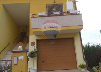 Edificio all\'aperto - Villa a Schiera Via Antonella D'Aquino
 
51, Francavilla al Mare - foto 47