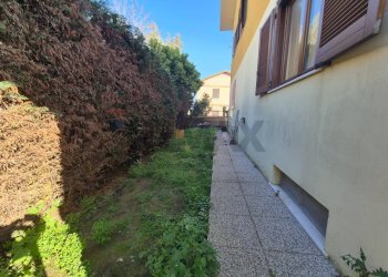Giardino - Villa a Schiera Via Antonella D'Aquino
 
51, Francavilla al Mare - foto 3