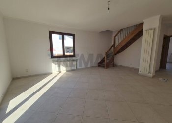 Stanza vuota - Villa a Schiera Via Antonella D'Aquino
 
51, Francavilla al Mare - foto 5