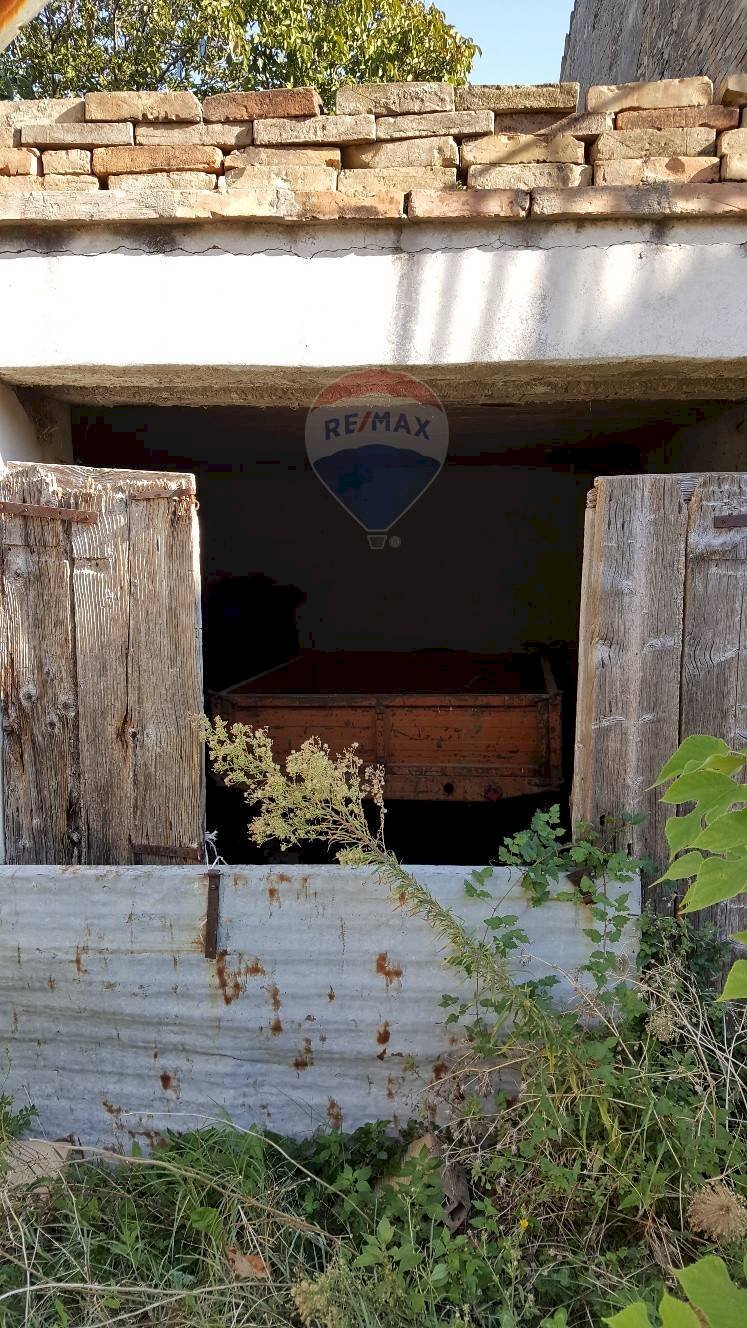 Edificio all\'aperto - Rustico Via Turri
39, Ari - foto 3