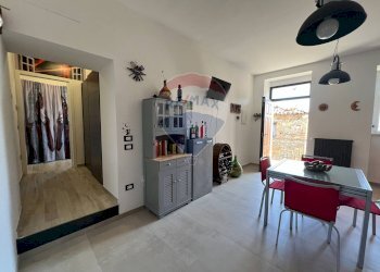 Sala da pranzo - Casa indipendente C.da Villa Stanazzo
 
143, Lanciano - foto 26