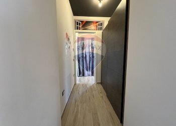 Hall / corridoio - Casa indipendente C.da Villa Stanazzo
 
143, Lanciano - foto 30