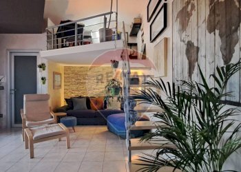 Soggiorno - Appartamento Via Ferdinando Galliani
 
27, Altino - foto 1