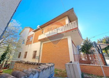 Casa all\'aperto - Casa indipendente Via Giuseppe di Tullio, Filetto - foto 208