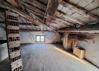 Parcheggio - Casa indipendente Colle Campitelli
 
27, Lanciano - foto 6