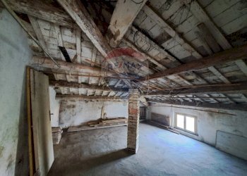 Stanza vuota - Casa indipendente Colle Campitelli
 
27, Lanciano - foto 9