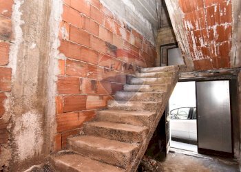 Scale - Negozio via Vincenzo Bellini
 
70, Giarre - foto 16