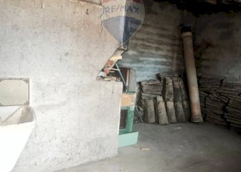 Locale sgombero 3 p - Trilocale via Impallomeni
 
21, Paterno - foto 19