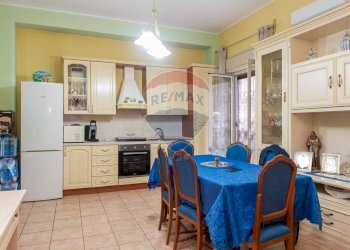 Cucina - Trilocale via del Frantoio
 
13, Catania - foto 1