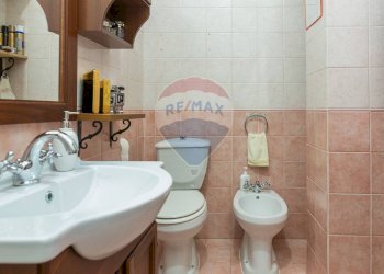 Bagno - Trilocale via del Frantoio
 
13, Catania - foto 17