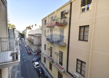 Edificio all\'aperto - Bilocale VIA FEDERICO CICCAGLIONE, Catania - foto 14