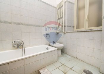 Bagno - Bilocale VIA FEDERICO CICCAGLIONE, Catania - foto 24