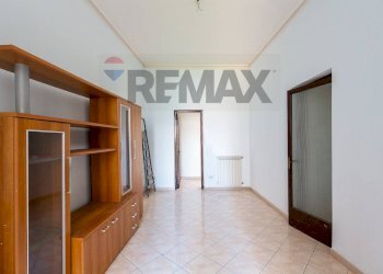 Soggiorno - Trilocale VIA FEDERICO CICCAGLIONE
 
68, Catania - foto 7