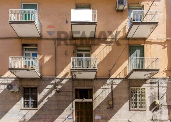 Edificio all\'aperto - Trilocale VIA FEDERICO CICCAGLIONE
 
68, Catania - foto 9