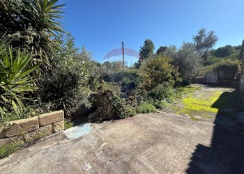 Giardino - Villa Contrada Castelluccio, Augusta - foto 7