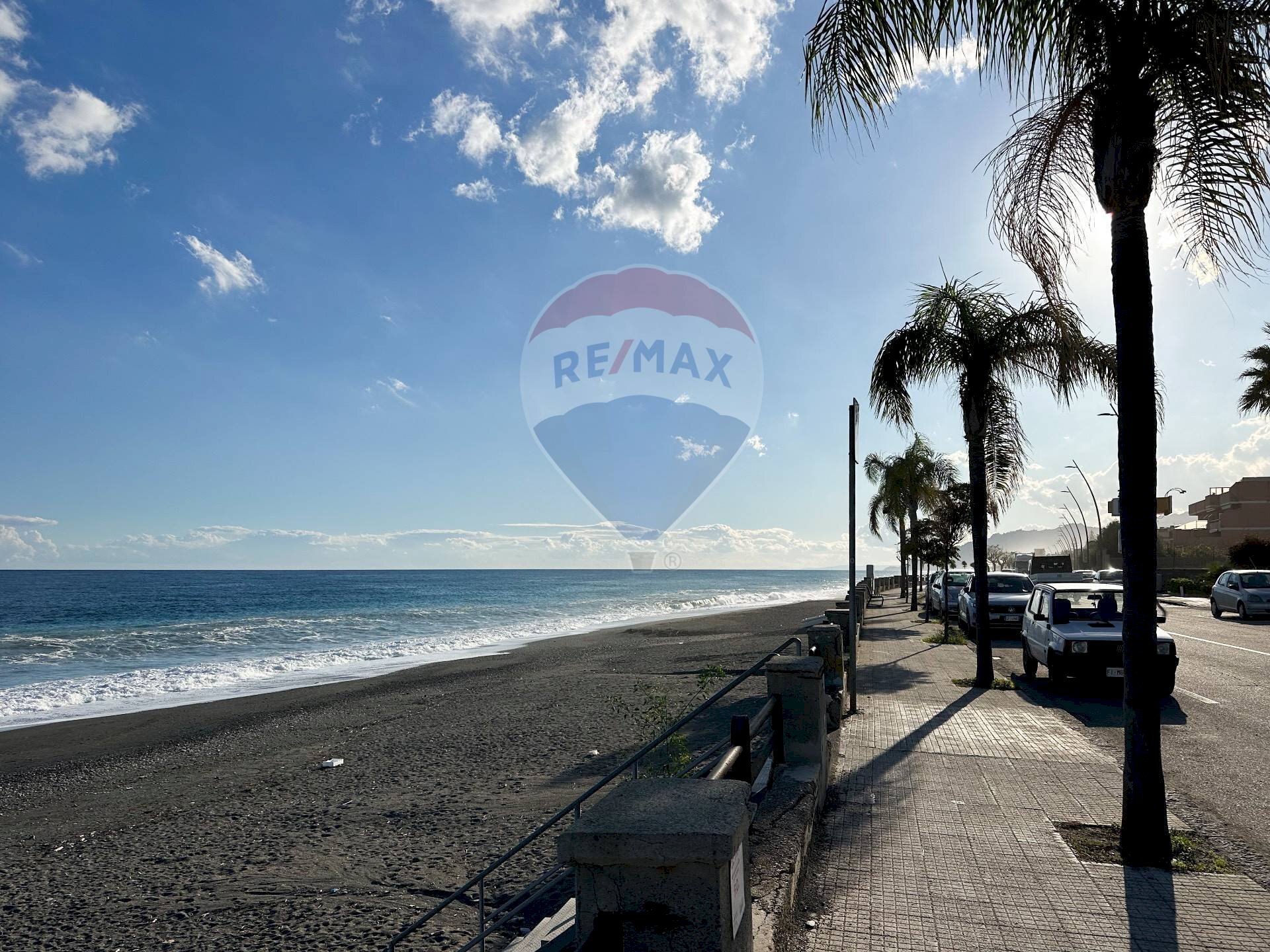 Vista dell\'acqua - Four-room apartment Via caminiti
 
3, Roccalumera - photo 2