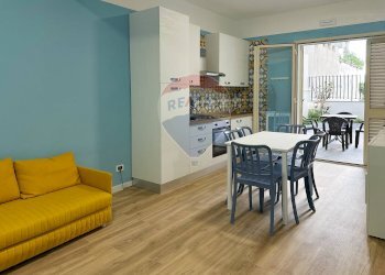 Sala da pranzo - Quadrilocale Via caminiti
 
3, Roccalumera - foto 10