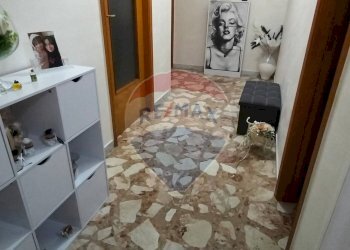 Hall / corridoio - Trilocale Via Giuseppe di Vittorio
 
51, Manfredonia - foto 8