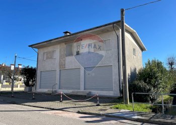 Casa all\'aperto - Casa indipendente Via Cristoforo Colombo
 
107, Pasian di Prato - foto 3