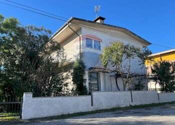 Casa all\'aperto - Casa indipendente Via Cristoforo Colombo
 
107, Pasian di Prato - foto 4