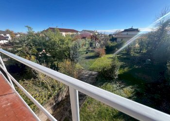 Balcone - Casa indipendente Via Cristoforo Colombo
 
107, Pasian di Prato - foto 27