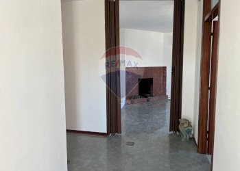 Hall / corridoio - Casa indipendente Via Cristoforo Colombo
 
107, Pasian di Prato - foto 29