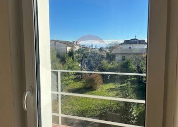 Dettagli - Casa indipendente Via Cristoforo Colombo
 
107, Pasian di Prato - foto 51