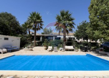 Piscina - Villa CONTRADA CONSERVATORE, Ragusa - foto 1
