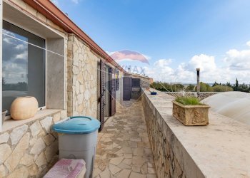 Terrazza - Villa VIA PAESTUM
 
90, Ragusa - foto 4