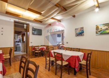 Sala da pranzo - Villa VIA PAESTUM
 
90, Ragusa - foto 14