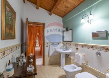 Bagno - Villa VIA PAESTUM
 
90, Ragusa - foto 62