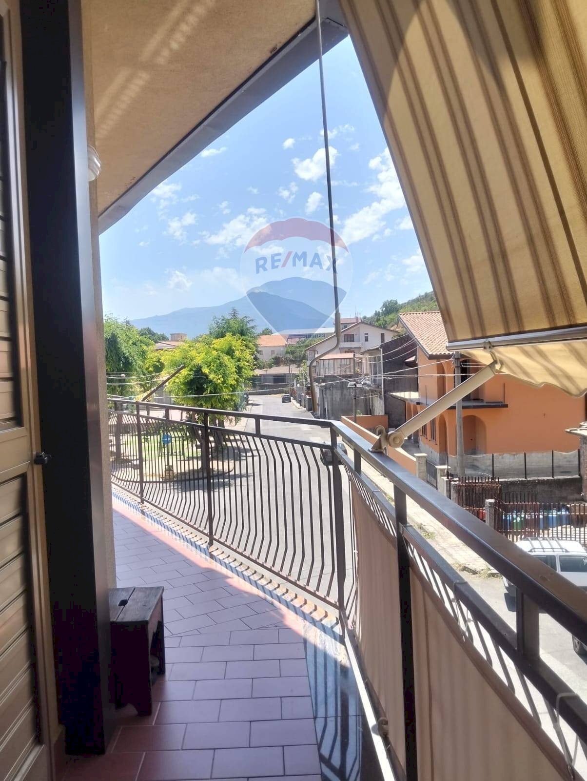 Balcone - Casa indipendente VIA VITTORIA
 
79, Santa Domenica Vittoria - foto 3