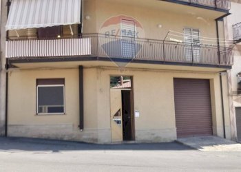 Edificio all\'aperto - Casa indipendente VIA VITTORIA
 
79, Santa Domenica Vittoria - foto 1