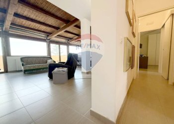 Hall / corridoio - Trilocale Via Salvatore Caruso
 
65, Erice - foto 9