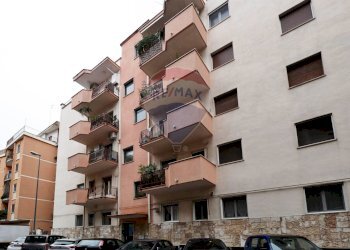 Edificio all\'aperto - Quadrilocale Via Angelico Tosti Cardarelli
 
7, Bari - foto 2