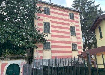 Facciata - Stabile - Palazzo via Piero Calamandrei, Sant'Olcese - foto 2