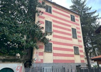 Facciata - Stabile - Palazzo via Piero Calamandrei, Sant'Olcese - foto 3