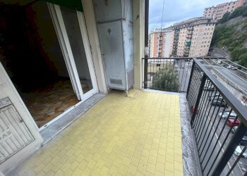 Balcone - Trilocale via Molassana, Genova (zona Molassana) - foto 1