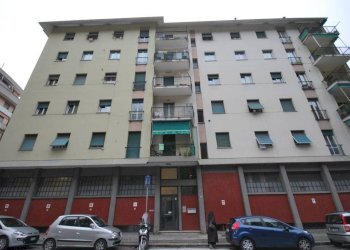 Facciata - Trilocale via Molassana, Genova (zona Molassana) - foto 4