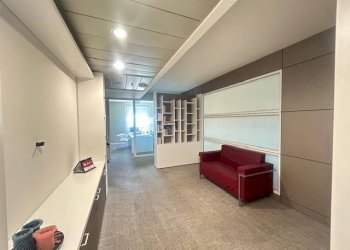 Ingresso - Stabile - Palazzo via Angelo Scarsellini, Genova (zona Sampierdarena) - foto 7