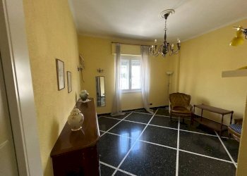 Camera da letto - Bilocale corso Aldo Gastaldi, 11, Genova (zona Albaro) - foto 15