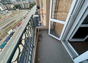 Balcone - Bilocale corso Aldo Gastaldi, 11, Genova (zona Albaro) - foto 2