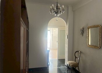 Ingresso - Bilocale corso Aldo Gastaldi, 11, Genova (zona Albaro) - foto 3