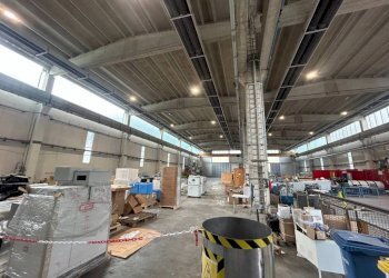 Interno non residenziale - Capannone via Orti, Isola del Cantone - foto 3