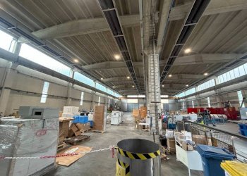 Interno non residenziale - Capannone via Orti, Isola del Cantone - foto 4