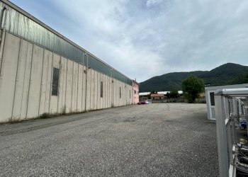 Zona - Capannone via Orti, Isola del Cantone - foto 14