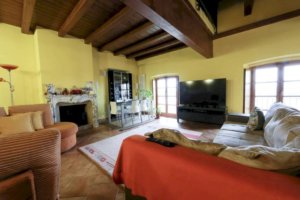 Salone - Attico piazza Don Giovanni Minzoni, 8, Muggiò - foto 3