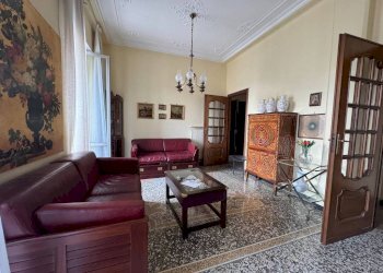 Salone - Appartamento via Giovanni Opisso, Genova (zona Pegli) - foto 13