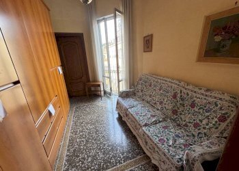 Camera da letto - Appartamento via Giovanni Opisso, Genova (zona Pegli) - foto 14